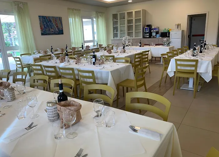 San Giuseppe Casa Per Ferie 호텔 쿠웬씨넬라